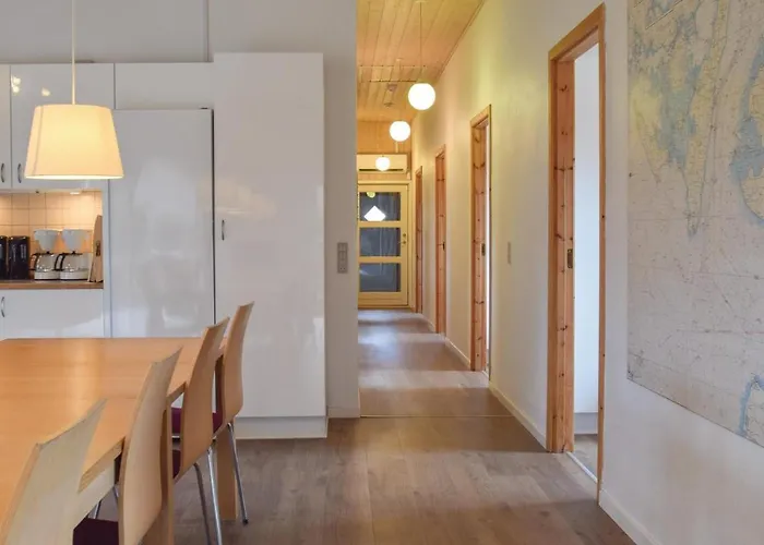 Σπίτι διακοπών Seven-bedroom In *